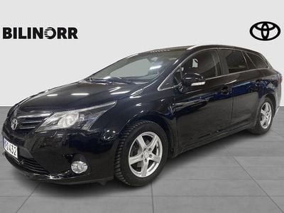 Svart Begagnad 2015 Toyota Avensis Edition Kombi | 149 900 kr (Marknadspris)