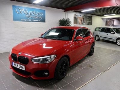Begagnad BMW 120 M Sport 191 HK (140 kW) 2018 Röd Halvkombi