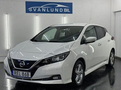 Vit Begagnad 2021 Nissan Leaf N-Connecta Halvkombi | 169 800 kr (Marknadspris)