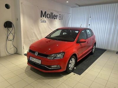 Röd Begagnad 2016 VW Polo Halvkombi | 99 000 kr (Marknadspris)
