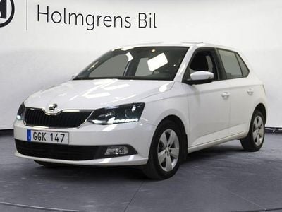 Begagnad Skoda Fabia Style 95 HK (69 kW) 2017 Vit Halvkombi