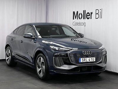 Blå Ny 2025 Audi Q6 Sportback e-tron S-Line SUV | 782 100 kr