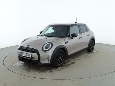 Grå Begagnad 2022 Mini Cooper Classic Halvkombi | 247 000 kr (Marknadspris)