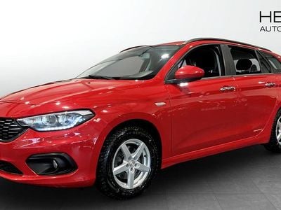 Begagnad Fiat Tipo Wagon 120 HK (88 kW) 2020 Röd Kombi