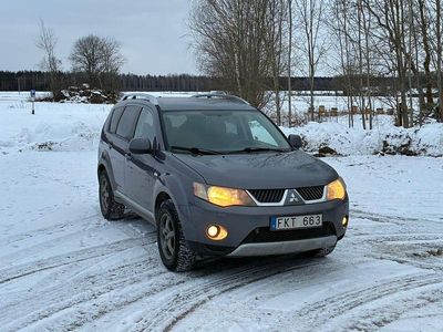 Begagnad Mitsubishi Outlander 156 HK (114 kW) 2008 SUV