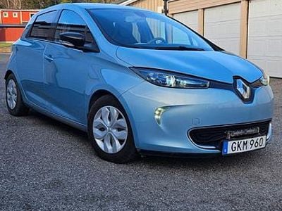 Begagnad 2015 Renault Zoe Halvkombi | 40 000 kr (Superpris)