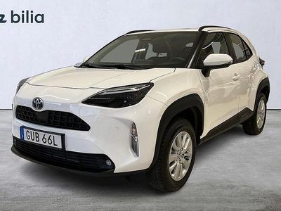 Vit Ny 2025 Toyota Yaris Cross Active SUV | 299 900 kr (Marknadspris)