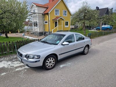 begagnad Volvo S60 2.4