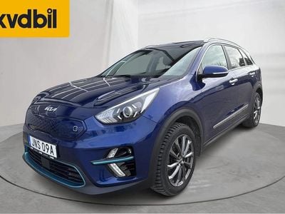 Begagnad Kia e-Niro Advance 150 kW (204 HK) 2022 Blå SUV