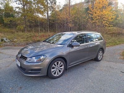 Begagnad VW Golf VII 105 HK (77 kW) 2015