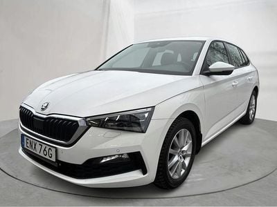 Vit Begagnad 2022 Skoda Scala Halvkombi | 119 000 kr