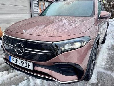 Ljusbrun Begagnad 2021 Mercedes EQB300 AMG SUV | 389 000 kr (Dyr)
