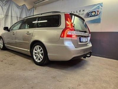Begagnad Volvo V70 Momentum 116 HK (85 kW) 2013 Metallic Kombi