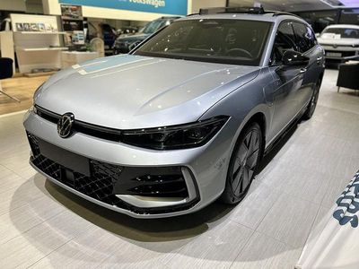 Silver Ny 2026 VW Passat Kombi | 573 500 kr (Lite dyr)