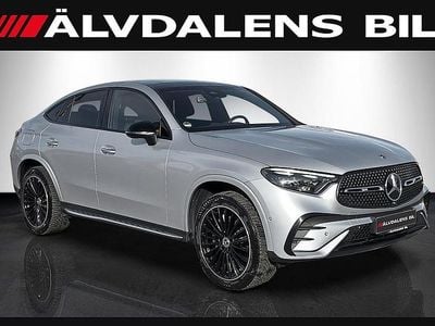 Begagnad Mercedes GLC300e AMG Line Premium 333 HK (244 kW) 2024 Silver Sportkupé