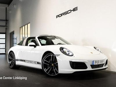 Begagnad Porsche 911 Targa 4 370 HK (272 kW) 2017 Vit (white) Cab