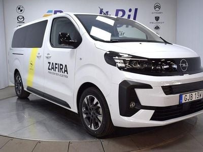 Vit Ny 2025 Opel Zafira Minibuss | 586 950 kr