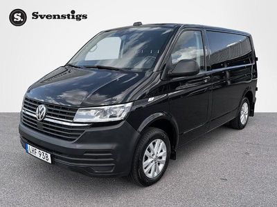 Svart Begagnad 2022 VW Transporter Van | 309 000 kr