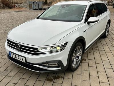 Begagnad 2023 VW Passat Alltrack Kombi | 299 800 kr (Marknadspris)