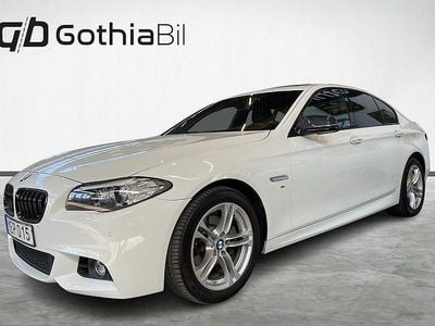 Vit Begagnad 2015 BMW 520 M Sport Sedan | 239 900 kr (Dyr)
