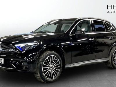 Svart Begagnad 2025 Mercedes GLC300 SUV | 729 900 kr