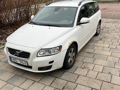 Volvo V50
