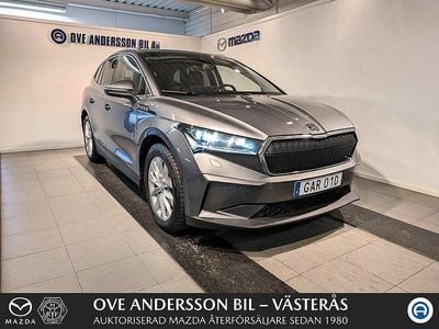 Grå Begagnad 2023 Skoda Enyaq iV SUV | 388 900 kr (Marknadspris)