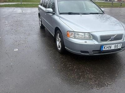Begagnad 2007 Volvo V70 Kombi | 36 500 kr (Marknadspris)