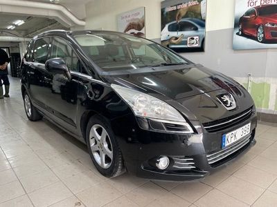 begagnad Peugeot 5008 1.6 HDi FAP EGS Euro 4 Automat 7 sits