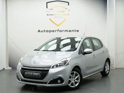 begagnad Peugeot 208 5-dörrar 1.2 VTi ETG5 Eu6 82hk