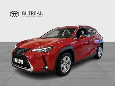 Röd Begagnad 2020 Lexus UX 250h E-FOUR SUV | 265 000 kr (Marknadspris)
