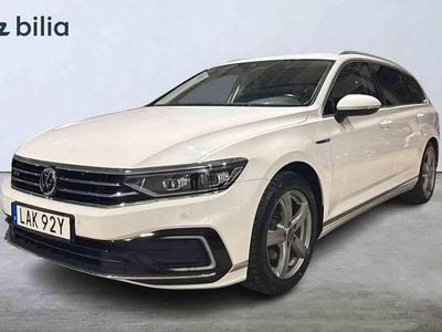 Begagnad VW Passat GTE 2020 Vit Kombi