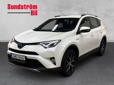 Begagnad Toyota RAV4 Hybrid Active 197 HK (144 kW) 2017 Vit SUV