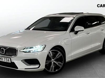 Vit Begagnad 2021 Volvo V60 Inscription Kombi | 374 900 kr (Lite dyr)