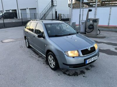 begagnad Skoda Fabia 1.4 AUTOMAT NY BESIKTIGAD 2025-05-23