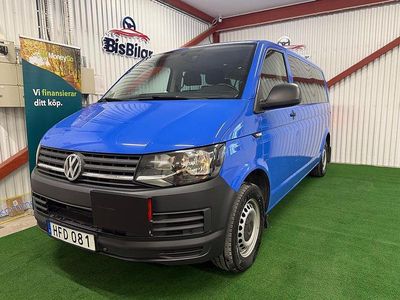 Begagnad VW Caravelle Trendline 150 HK (110 kW) 2018 Blå Minibuss