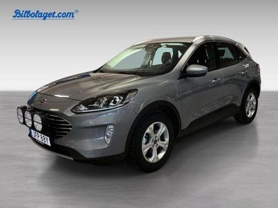 Grå Begagnad 2022 Ford Kuga Titanium SUV | 269 000 kr (Marknadspris)