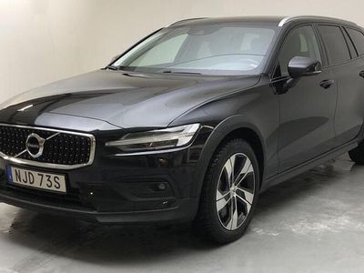 begagnad Volvo V60 CC V60 B4 Cross Country AWD Mildhybrid, Diesel