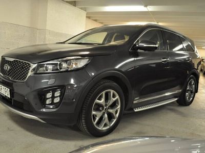 begagnad Kia Sorento 2.2CRDi AWD Auto Euro 6 7sits 200hk panorama Nyb