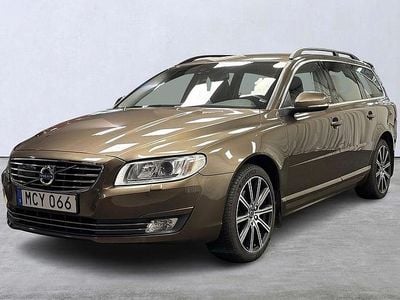 Brun Begagnad 2015 Volvo V70 Momentum Kombi | 169 900 kr (Dyr)