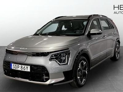 Grå Begagnad 2022 Kia e-Niro SUV | 319 900 kr (Marknadspris)
