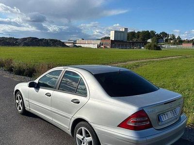 Mercedes C180