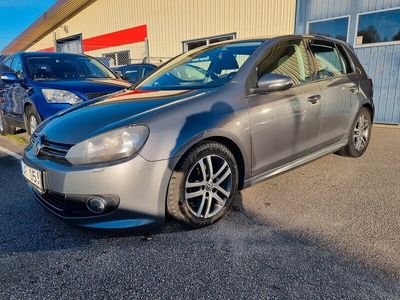 begagnad VW Golf 5-dörrar 1.6 TDI BlueMotion DSG Sekventiell