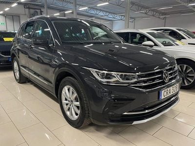 Grå Begagnad 2024 VW Tiguan Elegance SUV | 339 000 kr (Bra pris)