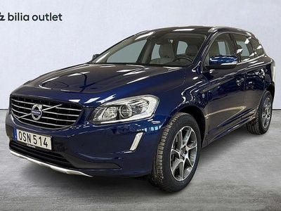 Blå Begagnad 2014 Volvo XC60 Ocean Race SUV | 159 000 kr (Marknadspris)