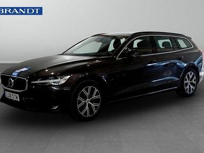 Begagnad Volvo V60 Core 200 HK (147 kW) 2023 Grå Kombi