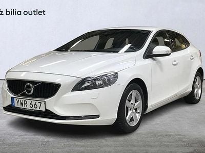 Vit Begagnad 2017 Volvo V40 Business Edition Halvkombi | 169 900 kr (Marknadspris)