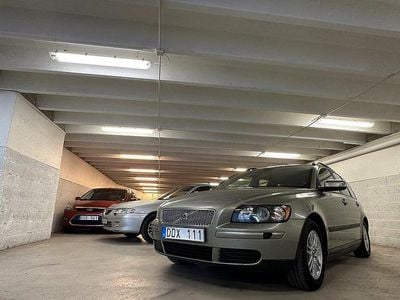 Ljusgrön Begagnad 2006 Volvo V50 Kinetic Kombi | 30 500 kr (Lite dyr)