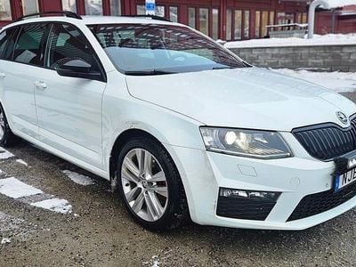 Begagnad 2016 Skoda Octavia RS Kombi | 130 000 kr (Marknadspris)