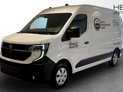 Vit Ny 2025 Renault Master Pickup | 596 375 kr